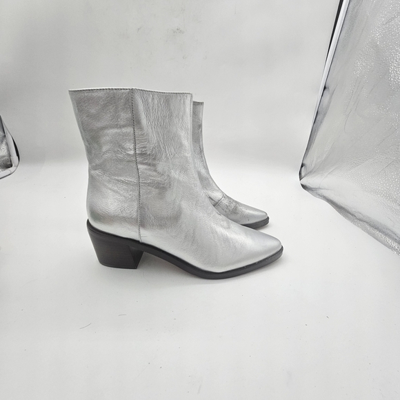 Madewell Darcy Ankle Boot Silver Metallic Stacked Heel Zip-Up Size 9 - Picture 7 of 16